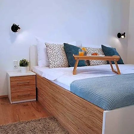 Villa Privlaka Hotel 4*